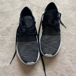 Adidas Tubular tennis shoes